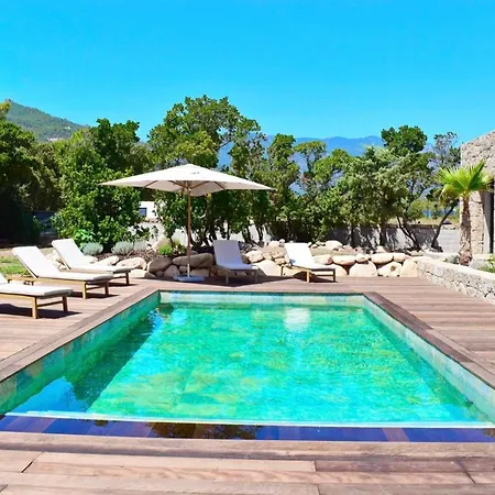 Vila Rosa, 4chambres, Piscine , , 8 Personnes Lecci