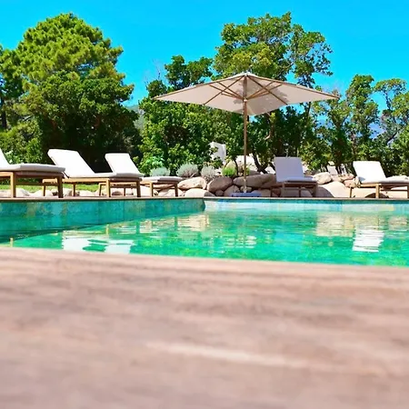 Rosa, 4chambres, Piscine , , 8 Personnes Villa