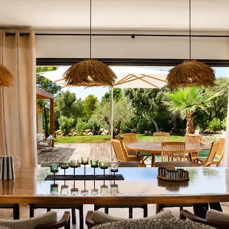 Rosa, 4chambres, Piscine , , 8 Personnes Lecci