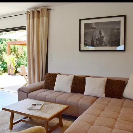 Rosa, 4chambres, Piscine , , 8 Personnes Villa
